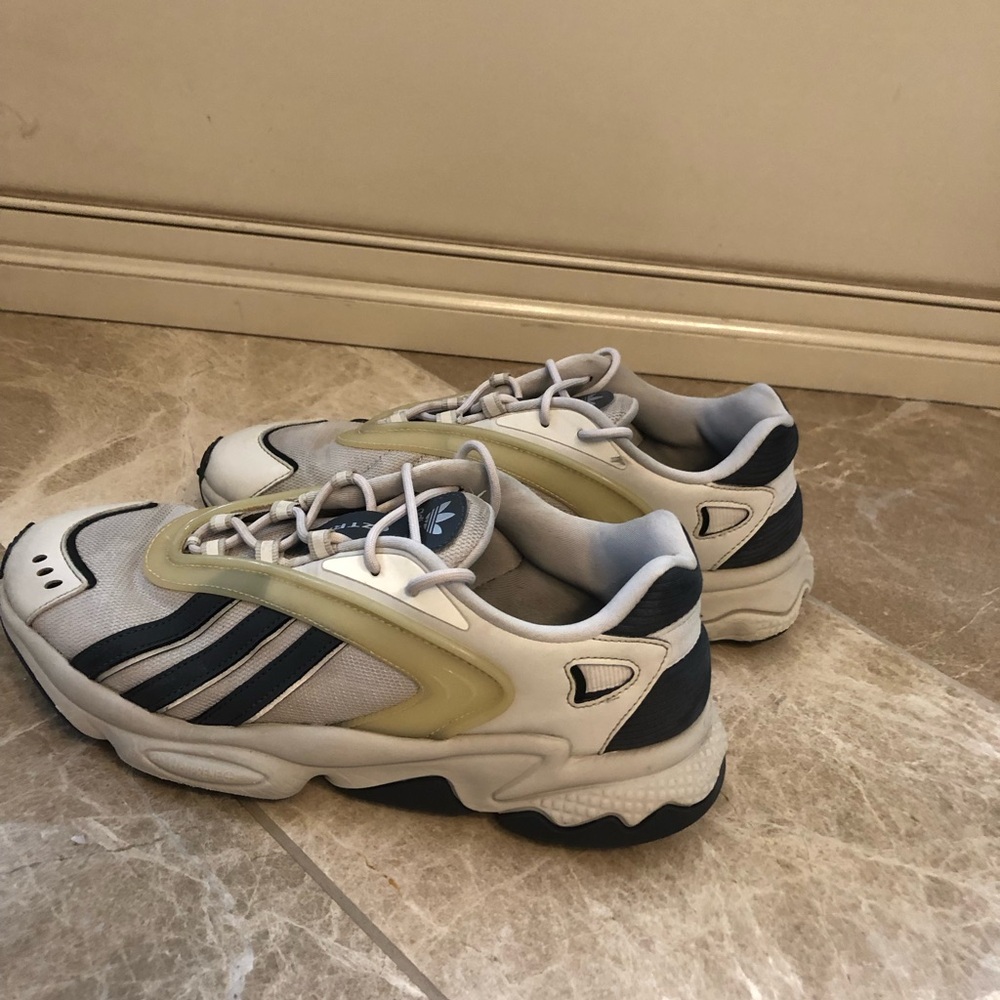 Adidas Oztral Men’s Sneakers